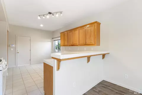 421 Jade Cir, Vallejo, CA 94590 photo 14