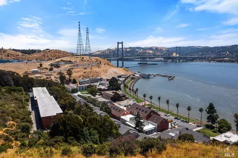 421 Jade Cir, Vallejo, CA 94590 photo 46