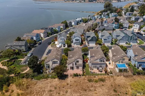 421 Jade Cir, Vallejo, CA 94590 photo 43