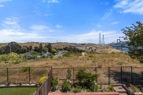 421 Jade Cir, Vallejo, CA 94590 photo 22