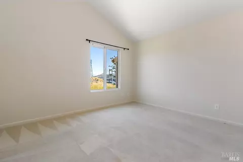 421 Jade Cir, Vallejo, CA 94590 photo 20
