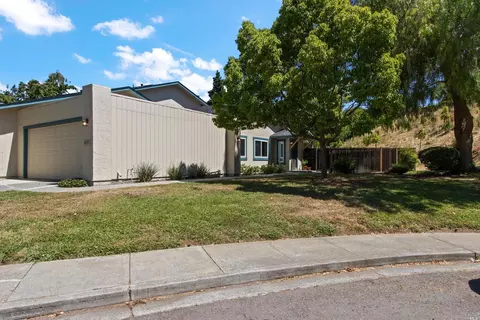 1475 London Cir, Benicia, CA 94510