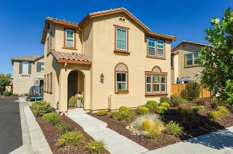 5449 SE Kaitlyn Pl SE # -1, Rohnert Park, CA 94928