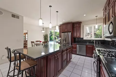 243 Shadowhawk Ct, Vacaville, CA 95688 photo 15
