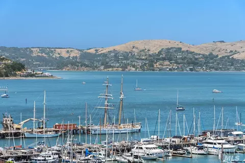14 Marie St #A, Sausalito, CA 94965