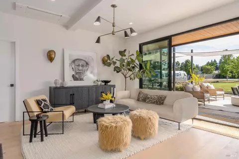 18790 Orange Ave, Sonoma, CA 95476