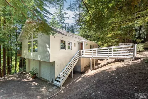 38050 Ocean Ridge Dr, Gualala, CA 95445