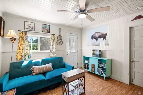 35 E Cintura Ave, Lagunitas, CA 94938 photo 5