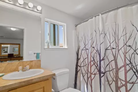 8153 Willow St, Windsor, CA 95492 photo 16