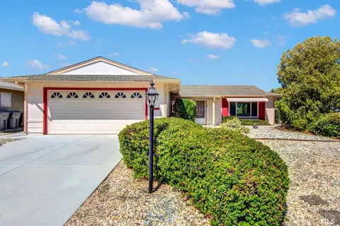 125 Isle Royale Cir, Vacaville, CA 95687