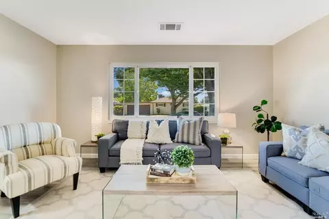 1001 E Tennessee Ct, Fairfield, CA 94533 photo 10