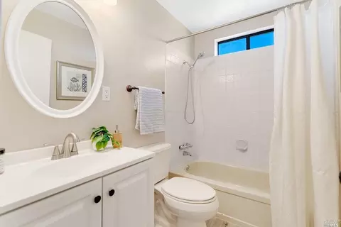1001 E Tennessee Ct, Fairfield, CA 94533 photo 13
