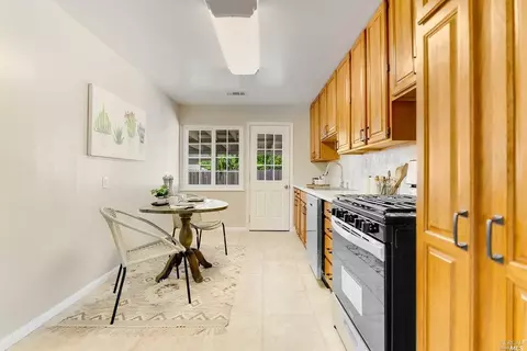 1001 E Tennessee Ct, Fairfield, CA 94533 photo 30