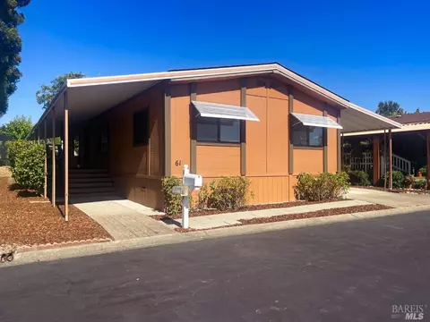 61 Rancho Grande Dr, Ukiah, CA 95482