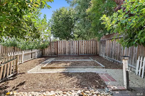 743 Willowood Way, Windsor, CA 95492 photo 18