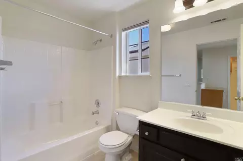4526 Stevie Ct, Vallejo, CA 94591 photo 23