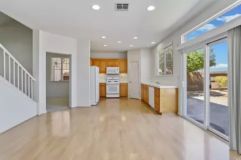 4526 Stevie Ct, Vallejo, CA 94591 photo 11