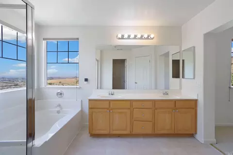 4526 Stevie Ct, Vallejo, CA 94591 photo 32