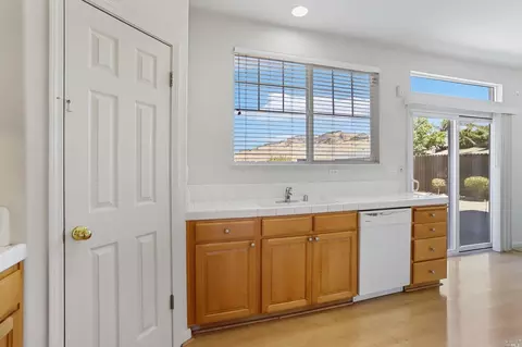 4526 Stevie Ct, Vallejo, CA 94591 photo 15