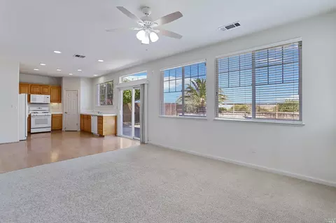 4526 Stevie Ct, Vallejo, CA 94591 photo 9