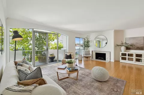 5226 Shelter Bay Ave, Mill Valley, CA 94941