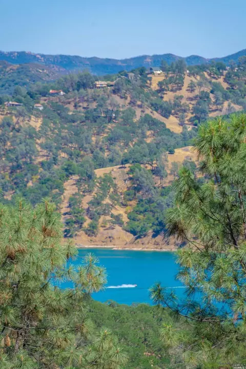 253 Sugarloaf Dr, Napa, CA 94558 photo 14