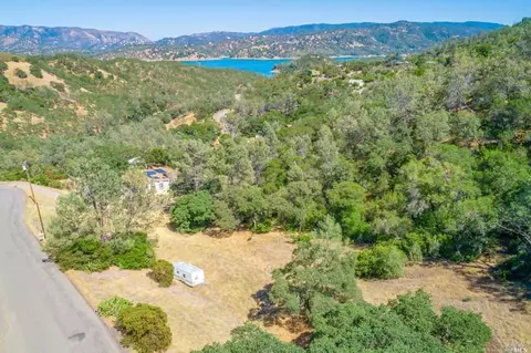 253 Sugarloaf Dr, Napa, CA 94558 photo 17