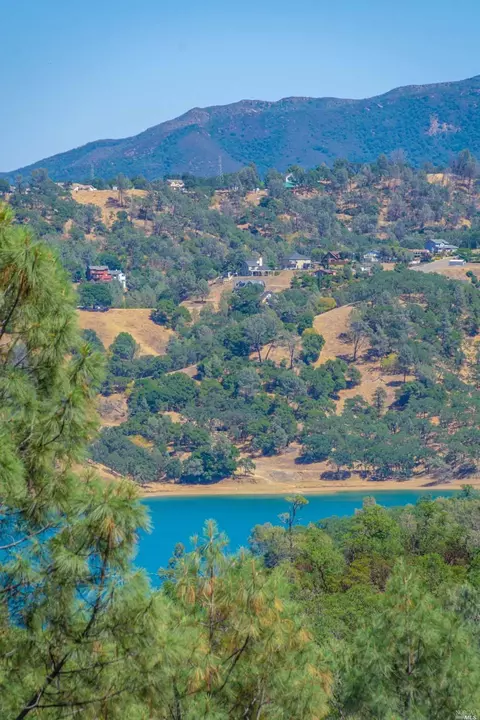 253 Sugarloaf Dr, Napa, CA 94558 photo 11