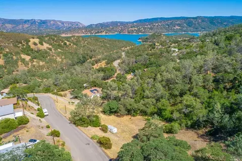 253 Sugarloaf Dr, Napa, CA 94558 photo 18