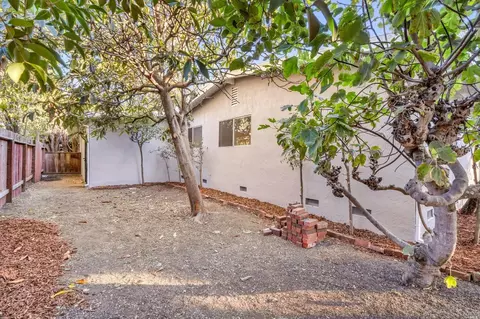 748 Nightingale Dr, Fairfield, CA 94533 photo 33