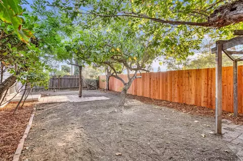 748 Nightingale Dr, Fairfield, CA 94533 photo 32