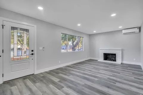 748 Nightingale Dr, Fairfield, CA 94533 photo 8