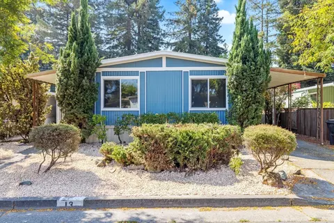 13 Verde Cir, Rohnert Park, CA 94928