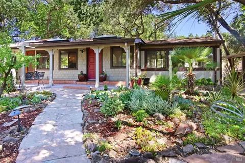4961 Bennett Valley Rd, Santa Rosa, CA 95404
