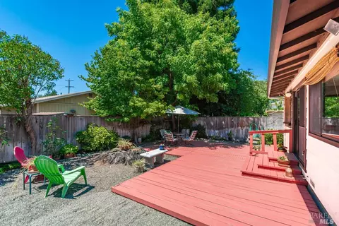 17615 Johnson Ave, Sonoma, CA 95476 photo 52