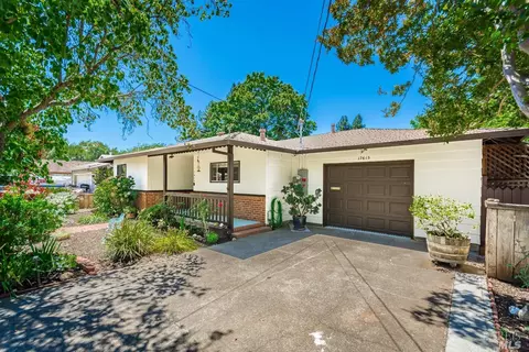 17615 Johnson Ave, Sonoma, CA 95476 photo 11