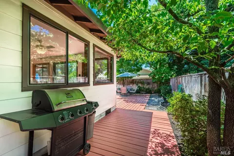 17615 Johnson Ave, Sonoma, CA 95476 photo 36