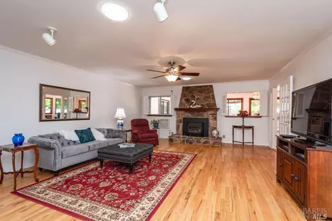 17615 Johnson Ave, Sonoma, CA 95476 photo 19