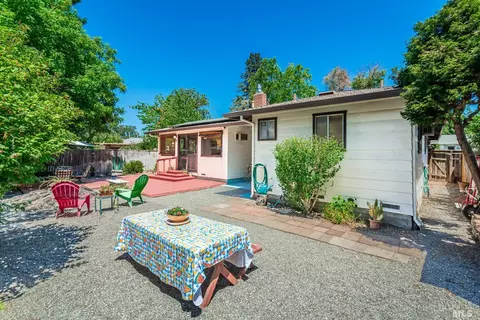 17615 Johnson Ave, Sonoma, CA 95476 photo 5