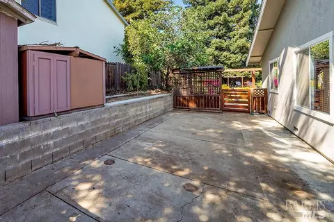 459 Ofarrell Dr, Benicia, CA 94510 photo 49
