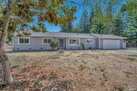 8095 Germone Rd, Sebastopol, CA 95472
