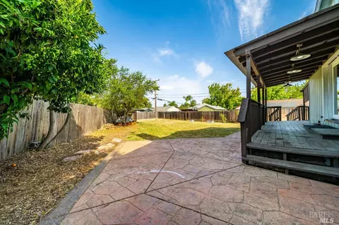 125 Kristina Ct, Vallejo, CA 94591 photo 11