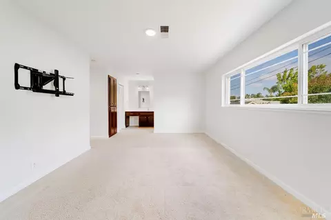 125 Kristina Ct, Vallejo, CA 94591 photo 8