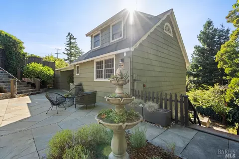 330 Corte Madera Ave, Corte Madera, CA 94925