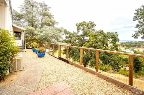 13 View Ridge Dr, Novato, CA 94949