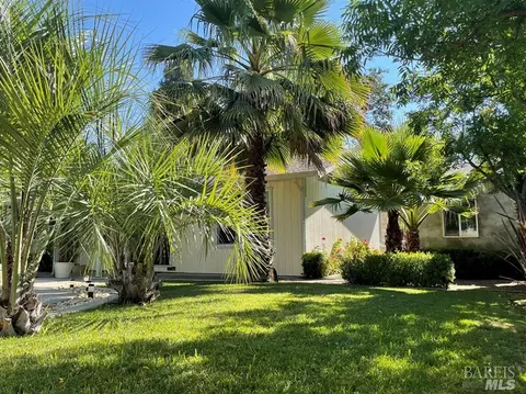 1701 Adams St, Ukiah, CA 95482 photo 2