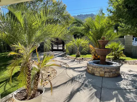 1701 Adams St, Ukiah, CA 95482 photo 4