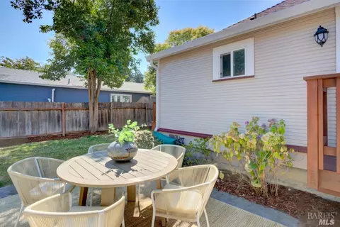 1342 A St, Napa, CA 94559 photo 31
