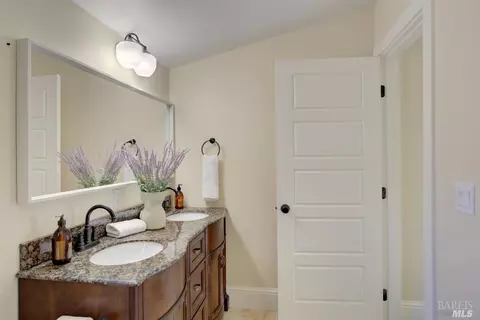 1342 A St, Napa, CA 94559 photo 20