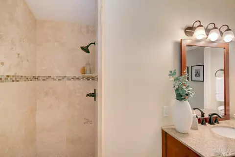 1342 A St, Napa, CA 94559 photo 28